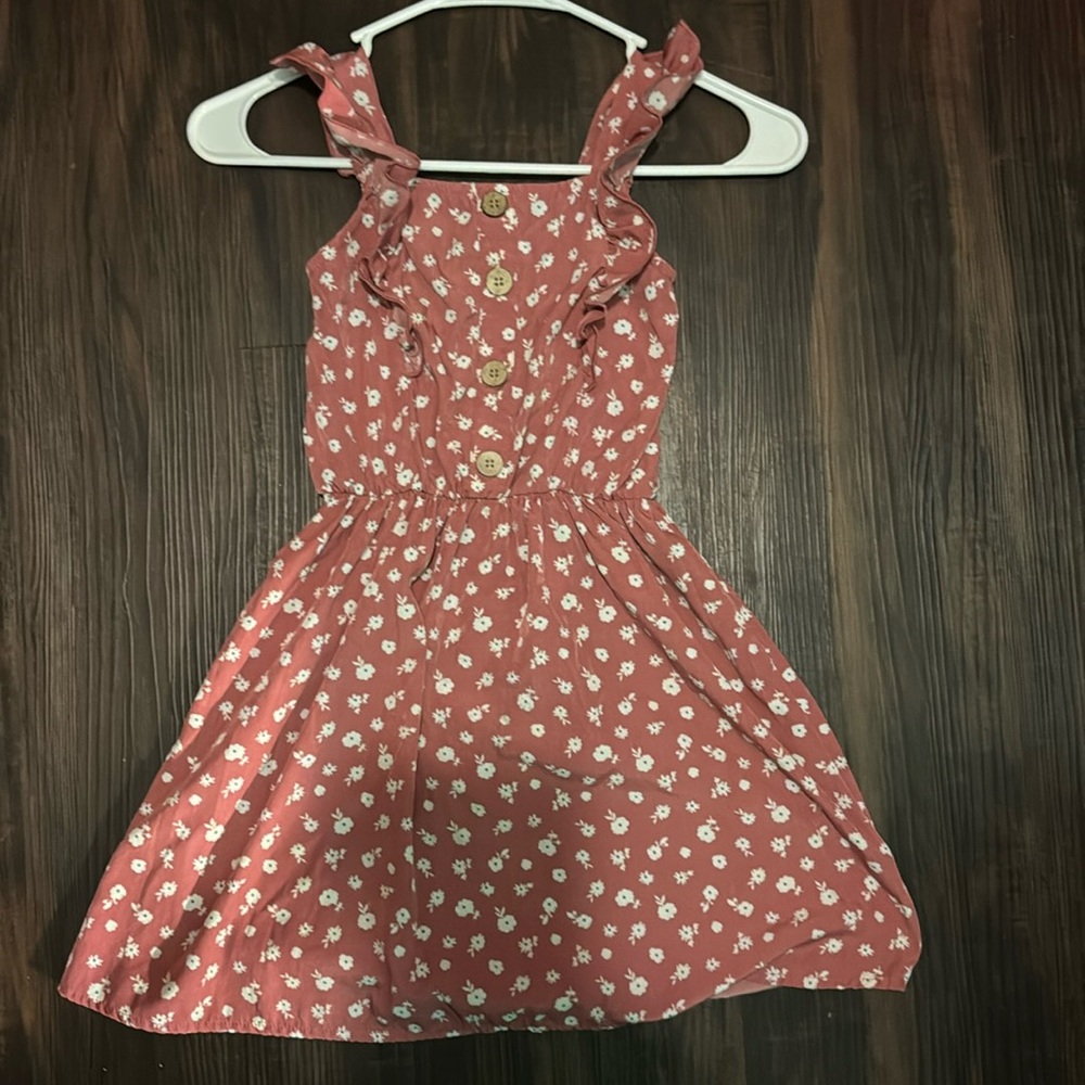 Girls dress